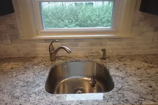 49 Merton Rd, Newport, RI 02840 - Photo 6