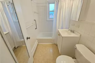 70 Carroll Ave, Newport, RI 02840 - Photo 30