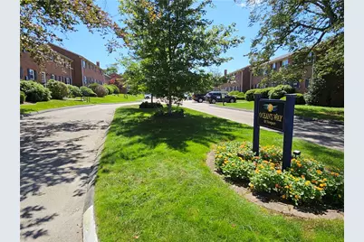 70 Carroll Avenue #1004, Newport, RI 02840 - Photo 2