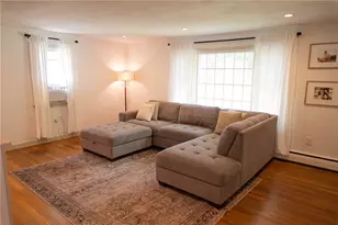 74 Follett St, North Smithfield, RI 02896 - Photo 4