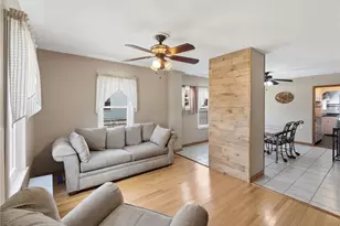 94 Francis Ave, Pawtucket, RI 02860 - Photo 12