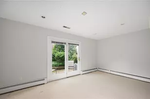 25 Miles Ave, Providence, RI 02906 - Photo 18
