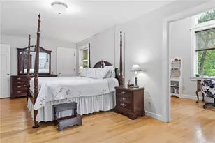 27 Saratoga Ave, Westerly, RI 02891 - Photo 34