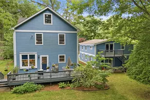 27 Saratoga Ave, Westerly, RI 02891 - Photo 6