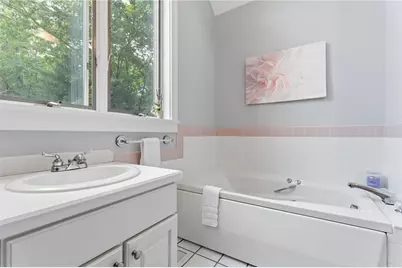 27 Saratoga Avenue, Westerly, RI 02891 - Photo 36
