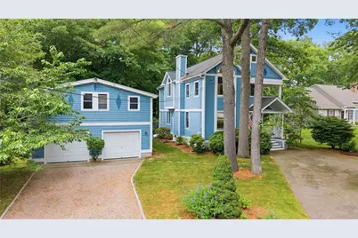 27 Saratoga Avenue, Westerly, RI 02891 - Photo 4