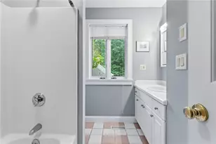 27 Saratoga Ave, Westerly, RI 02891 - Photo 40