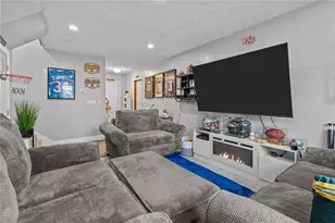 71 Garfield St, North Providence, RI 02904 - Photo 26