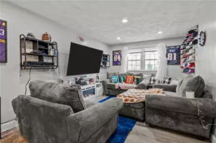 71 Garfield St, North Providence, RI 02904 - Photo 24