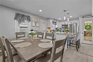 71 Garfield St, North Providence, RI 02904 - Photo 6