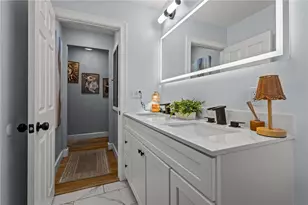71 Garfield St, North Providence, RI 02904 - Photo 20