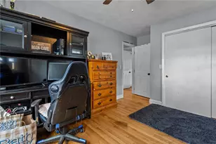 71 Garfield St, North Providence, RI 02904 - Photo 12