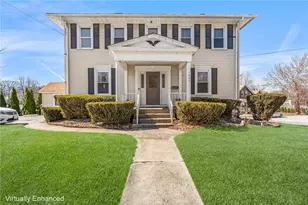 1605 Main St, West Warwick, RI 02893 - Photo 2