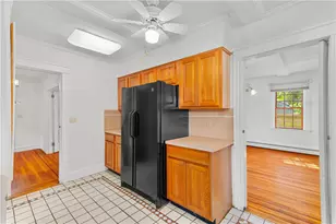 4 Grandview Ave, Lincoln, RI 02865 - Photo 14