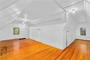 4 Grandview Ave, Lincoln, RI 02865 - Photo 32