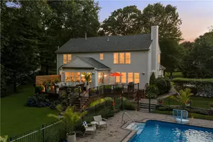 64 Fieldstone Ln, North Kingstown, RI 02874 - Photo 6
