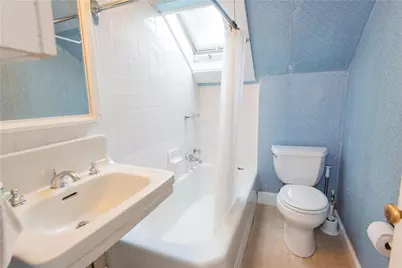 2 Red Cross Terrace, Newport, RI 02840 - Photo 20