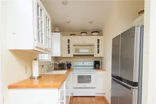2 Red Cross Terrace, Newport, RI 02840 - Photo 10