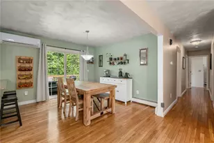 22 Kinnicutt Ave, Warren, RI 02885 - Photo 8