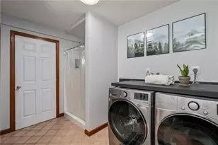 22 Kinnicutt Ave, Warren, RI 02885 - Photo 22