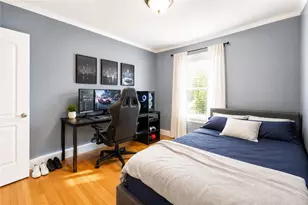 35 Sisson St, Providence, RI 02909 - Photo 6