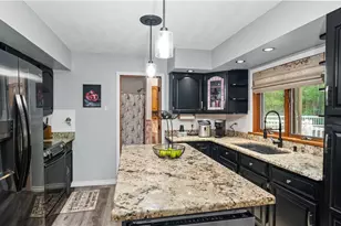 185 Scott Rd, Cumberland, RI 02864 - Photo 16