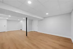 76 Beverly Rd, East Providence, RI 02915 - Photo 36