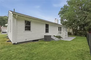 76 Beverly Rd, East Providence, RI 02915 - Photo 42