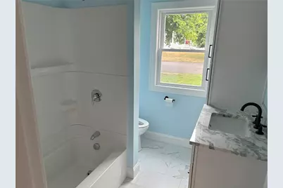 76 Beverly Road, East Providence, RI 02915 - Photo 6