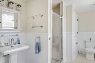 8 Bush St, Newport, RI 02840 - Photo 24