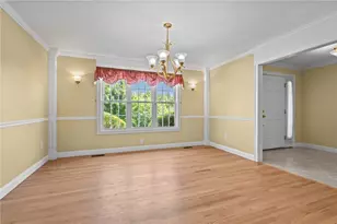 125 West Rd, Cumberland, RI 02864 - Photo 20