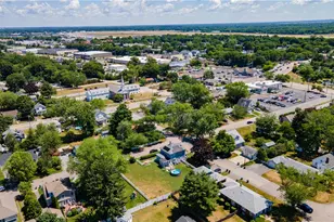 29 Burt St, Warwick, RI 02886 - Photo 46