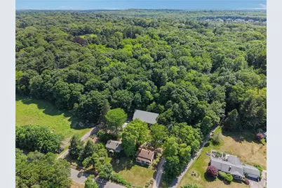 366 Abbott Valley Run Road, Cumberland, RI 02864 - Photo 4