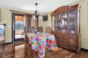 35 Sycamore Dr, Cranston, RI 02921 - Photo 8