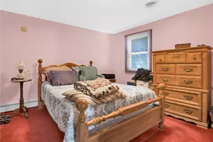 35 Sycamore Dr, Cranston, RI 02921 - Photo 12