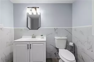 380 Brayton Rd, Tiverton, RI 02878 - Photo 20