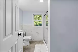 380 Brayton Rd, Tiverton, RI 02878 - Photo 18