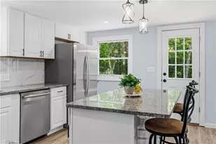 380 Brayton Rd, Tiverton, RI 02878 - Photo 10