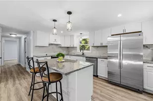 380 Brayton Rd, Tiverton, RI 02878 - Photo 6