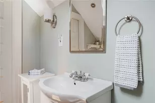 160 Taber Ave, Providence, RI 02906 - Photo 42