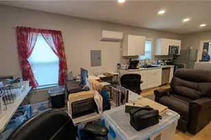 155 Purchase St, New Bedford, MA 02740 - Photo 4