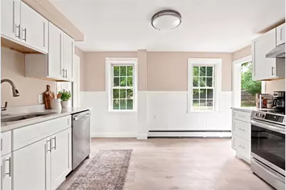 65 New London Avenue, Warwick, RI 02886 - Photo 8