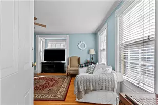 70 Church St, Newport, RI 02840 - Photo 6