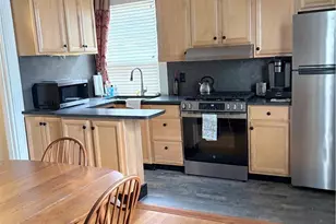 70 Church St, Newport, RI 02840 - Photo 10