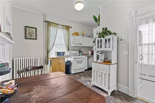 70 Church St, Newport, RI 02840 - Photo 6
