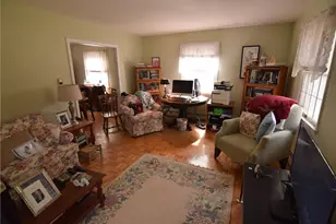 8 Pequot Ave, Westerly, RI 02891 - Photo 8