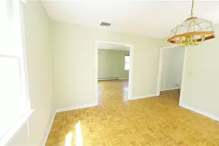 8 Pequot Ave, Westerly, RI 02891 - Photo 12