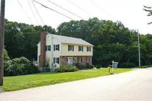 8 Pequot Ave, Westerly, RI 02891 - Photo 8