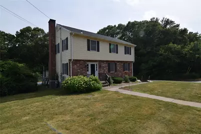 8 Pequot Avenue, Westerly, RI 02891 - Photo 2