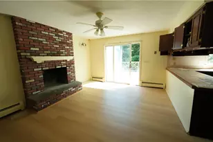 8 Pequot Ave, Westerly, RI 02891 - Photo 10
